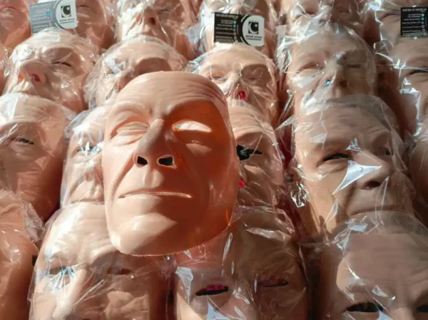 Imran Khan's Face Mask - Image 2